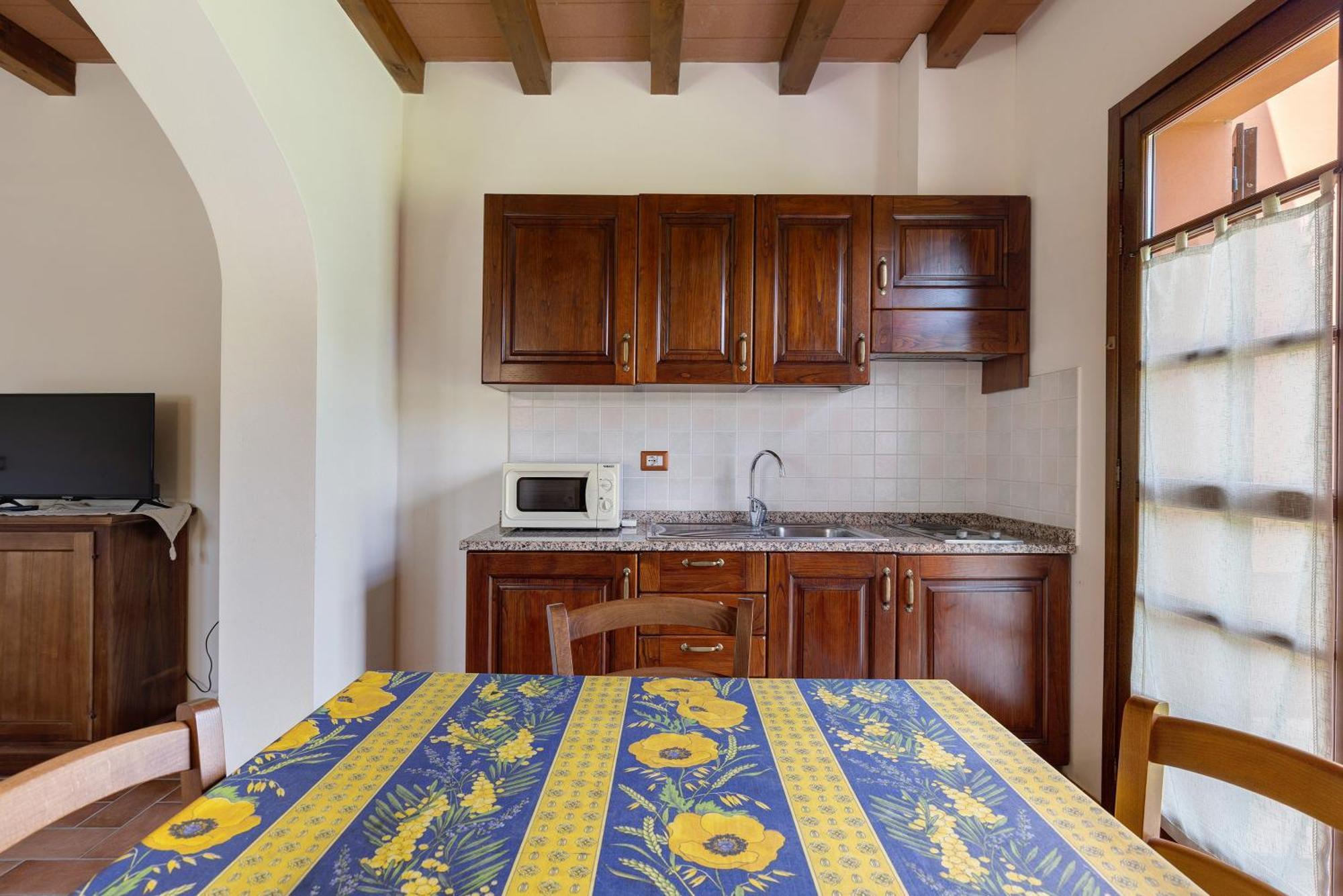 La Bettola Tavern Rooms Restaurant Montopoli in Val dʼArno Exterior foto